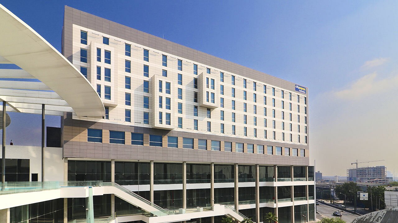 ¿Viajas a Monterrey? Descubre el hotel mejor ubicado para negocios, eventos y estudios