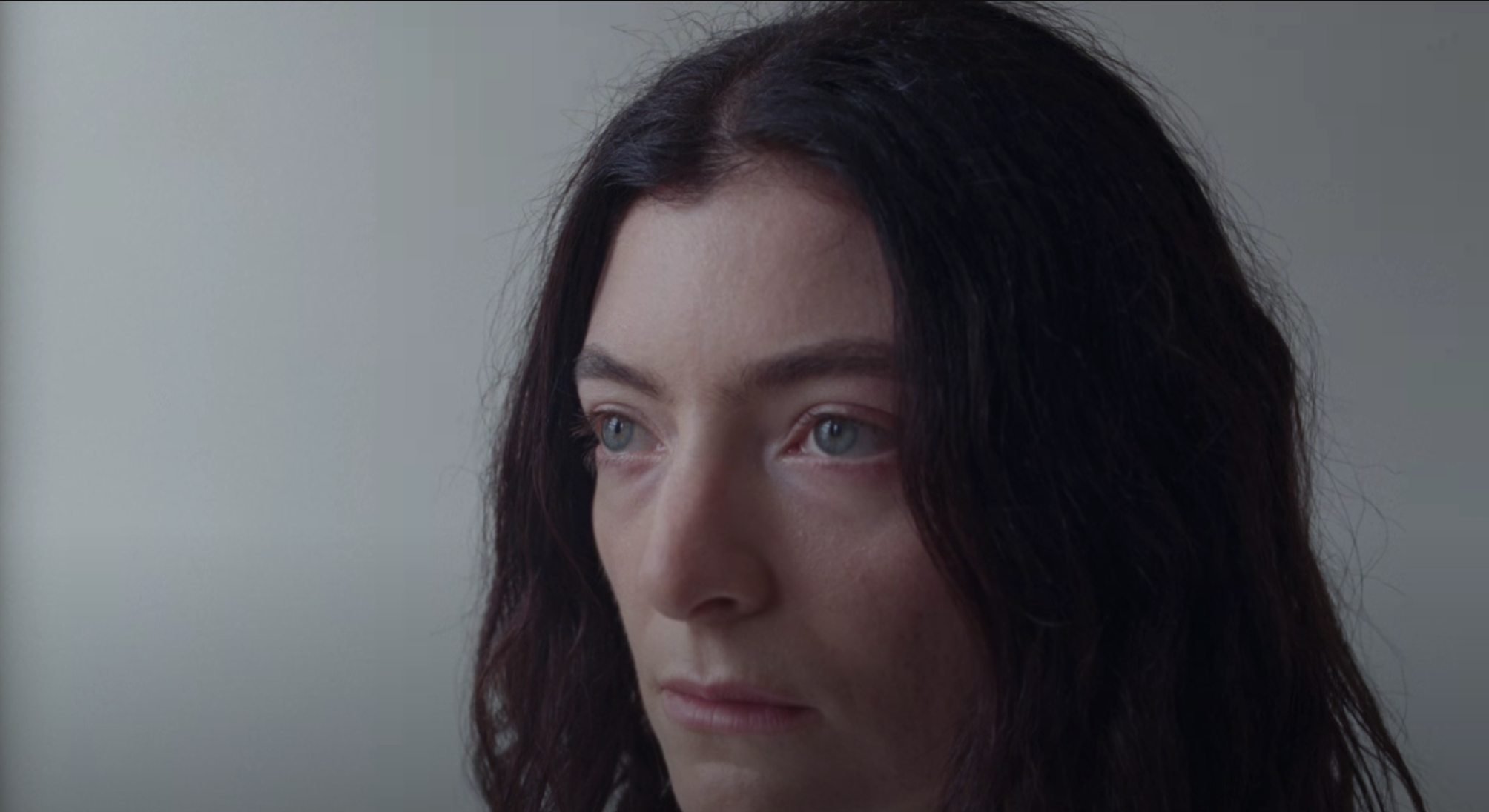 Lorde lanza “Man of the Year” y revela el tracklist de Virgin, su esperado cuarto álbum