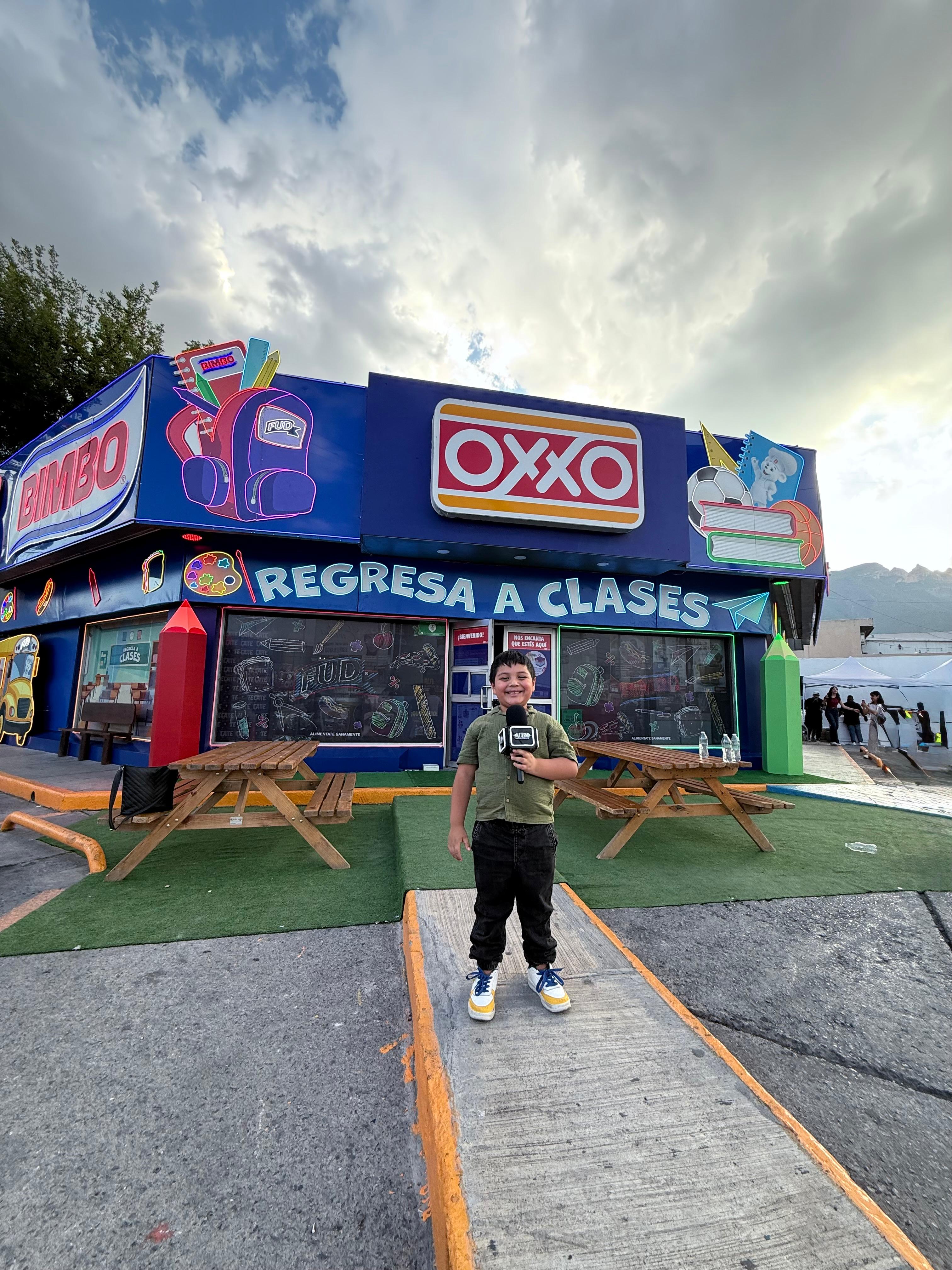 FUD, Bimbo y OXXO inauguran tienda insignia para el regreso a clases en Monterrey