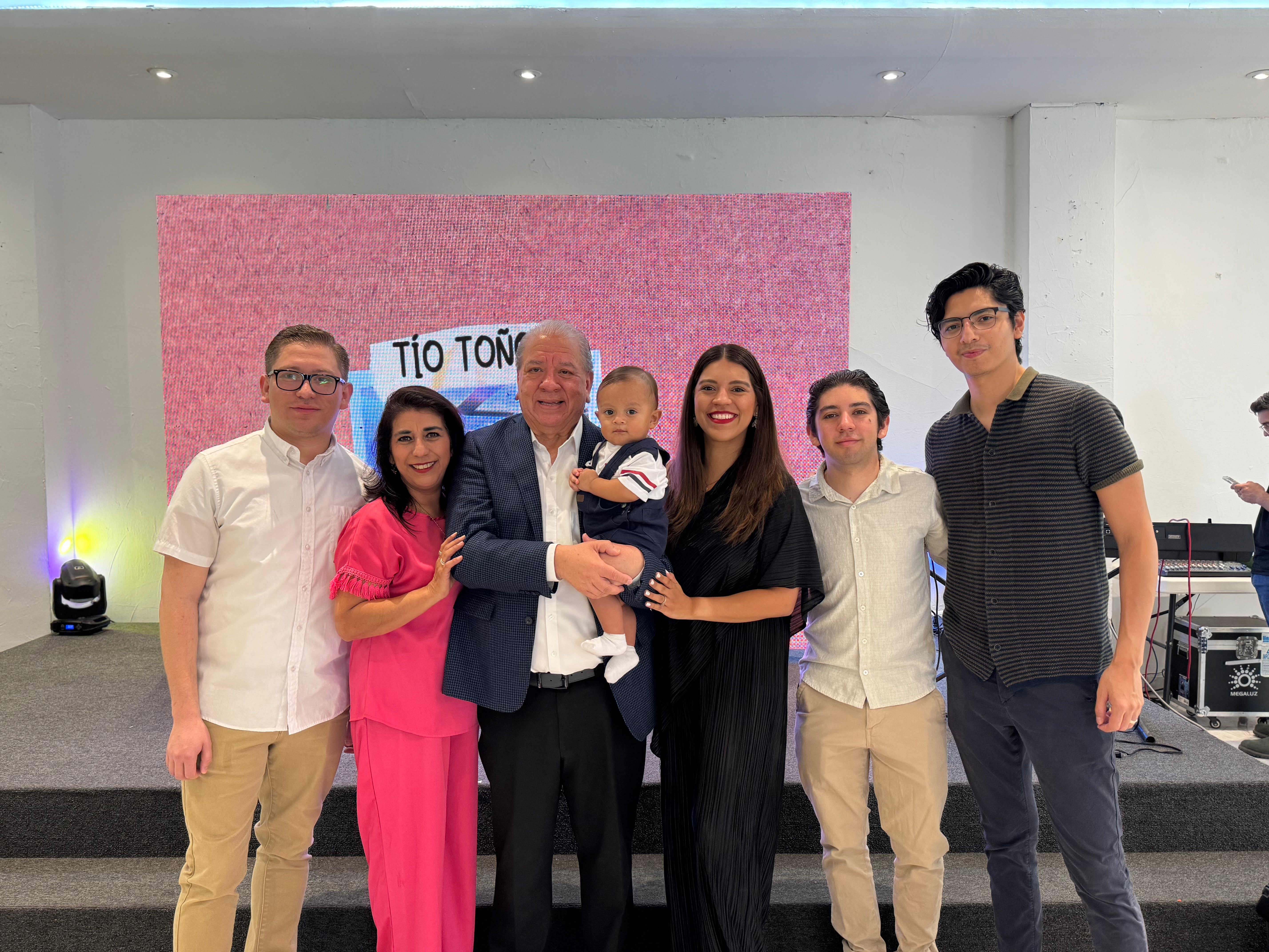 TÍO TOÑO PRESENTA SU 1ER INFORME DE ACTIVIDADES COMO REGIDOR DE MONTERREY (2024-2027)