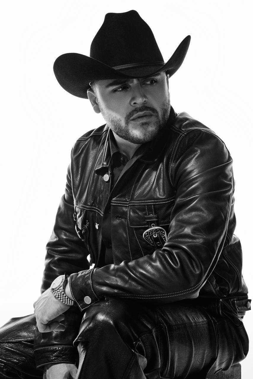 Gerardo Ortiz reafirma su legado con El Ejemplar, su nuevo álbum que marca una nueva era en su carrera