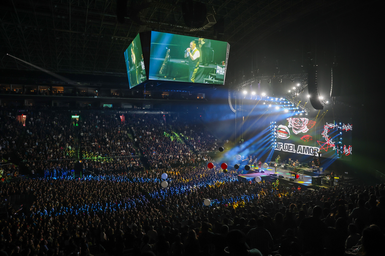 Inspector celebra 30 años con una noche explosiva en la Arena Monterrey