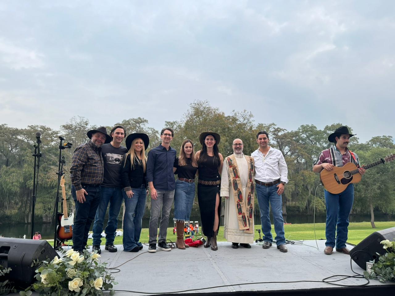 Monarca Residencial Santiago celebra su Gran Inauguración con líderes del sector público y privado