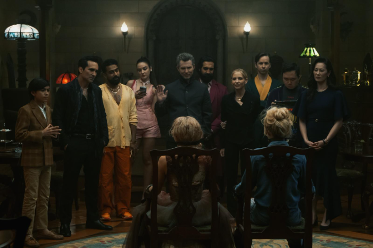 “Boda Sangrienta 2” regresa con más caos, humor negro y una historia que profundiza en su protagonista