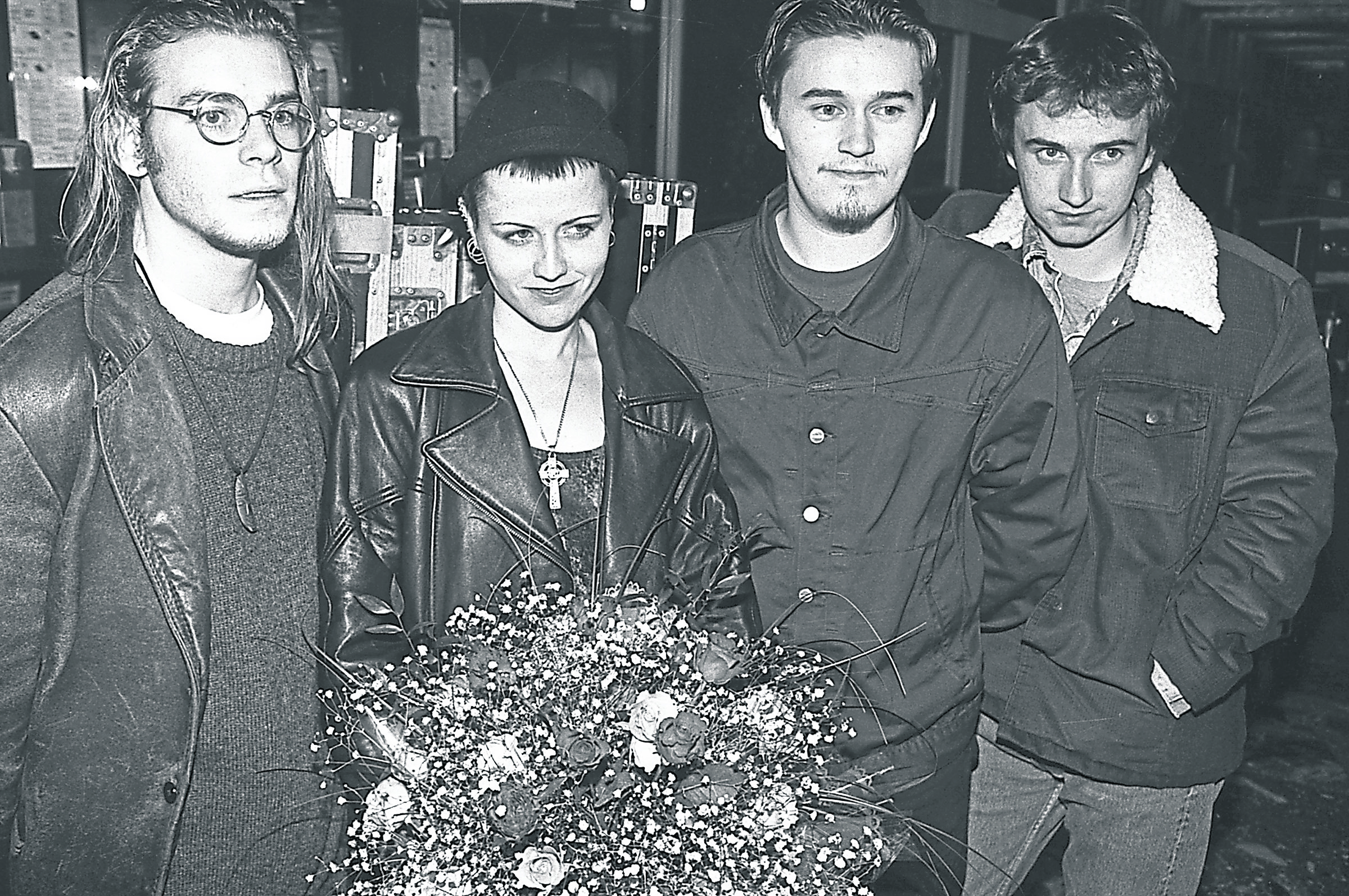 The Cranberries celebran 33 años de su álbum debut con una edición especial 🎶✨