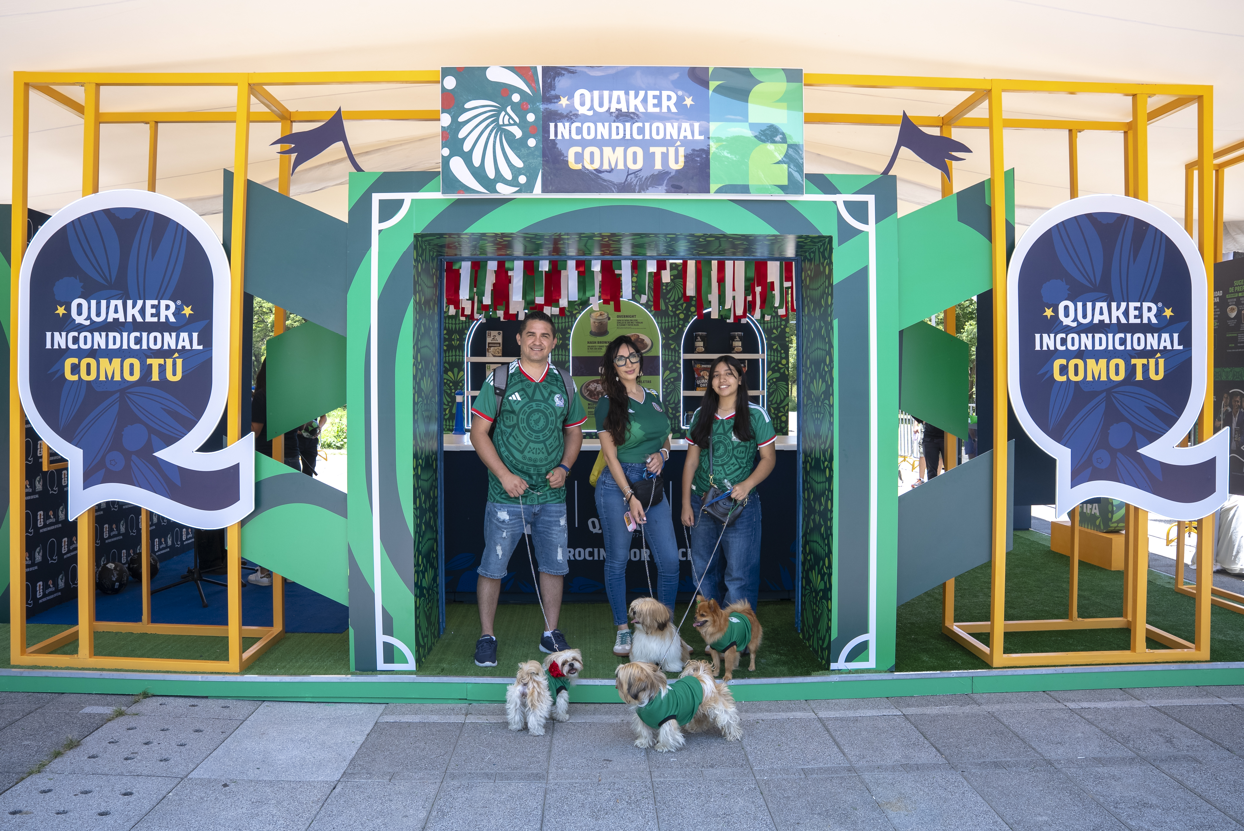 Quaker lleva la pasión del fútbol a Monterrey con experiencias gratuitas y degustaciones en la Macroplaza